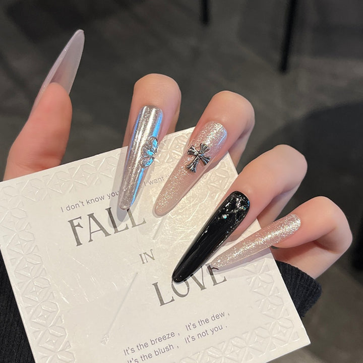 Decorative Press-On Nails with Gem Accents Kalsten