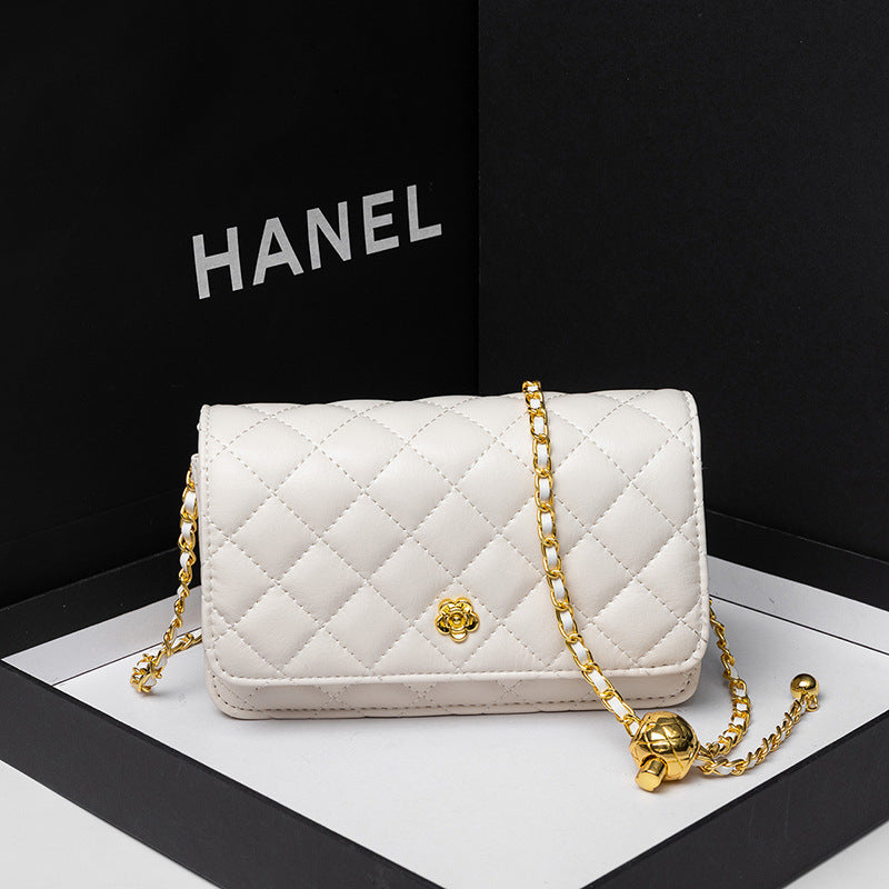Elegant Quilted Crossbody Clutch