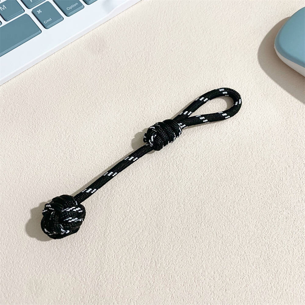 Stylish Paracord Keychain kalsten