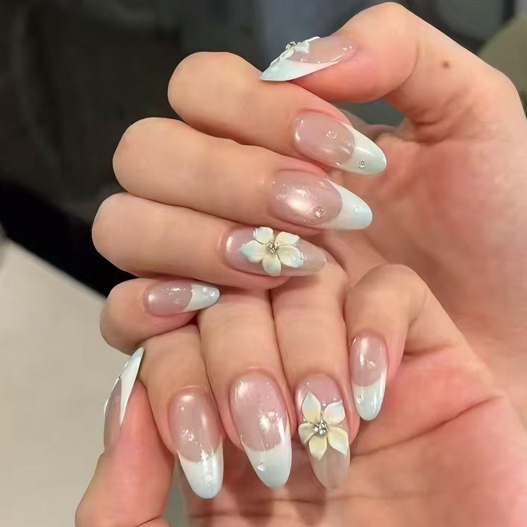 Elegant Floral Press-On Nail Set Kalsten