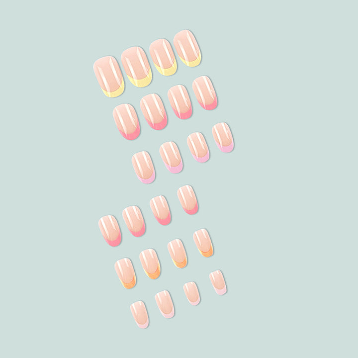 Artful nail art with geometric design Kalsten