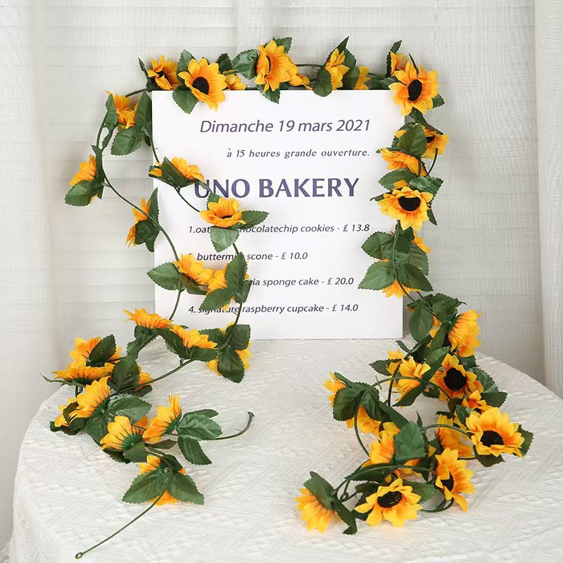 Decorative Sunflower Centerpiece