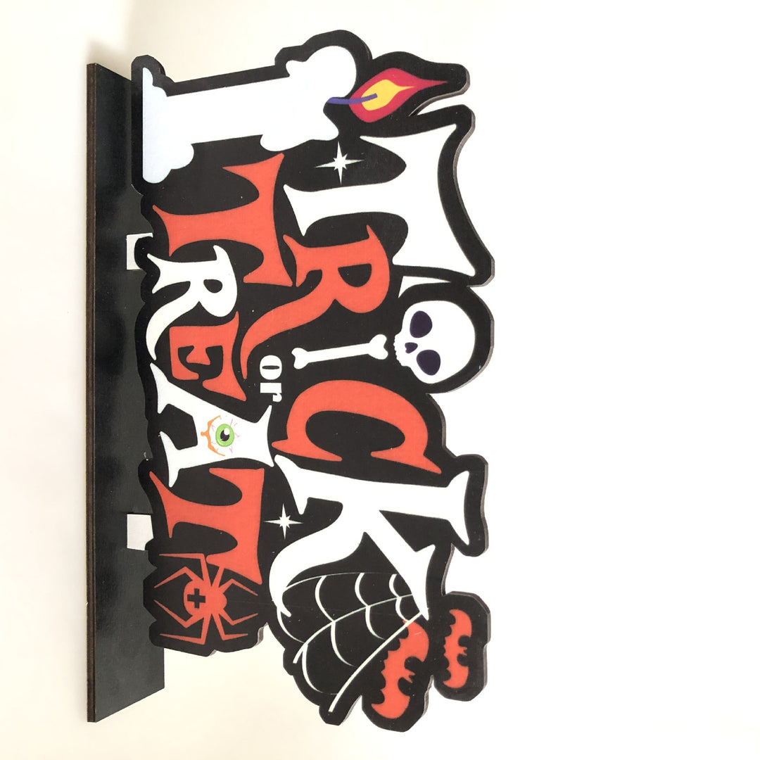 Halloween-Themed Decorative Table Centerpiece