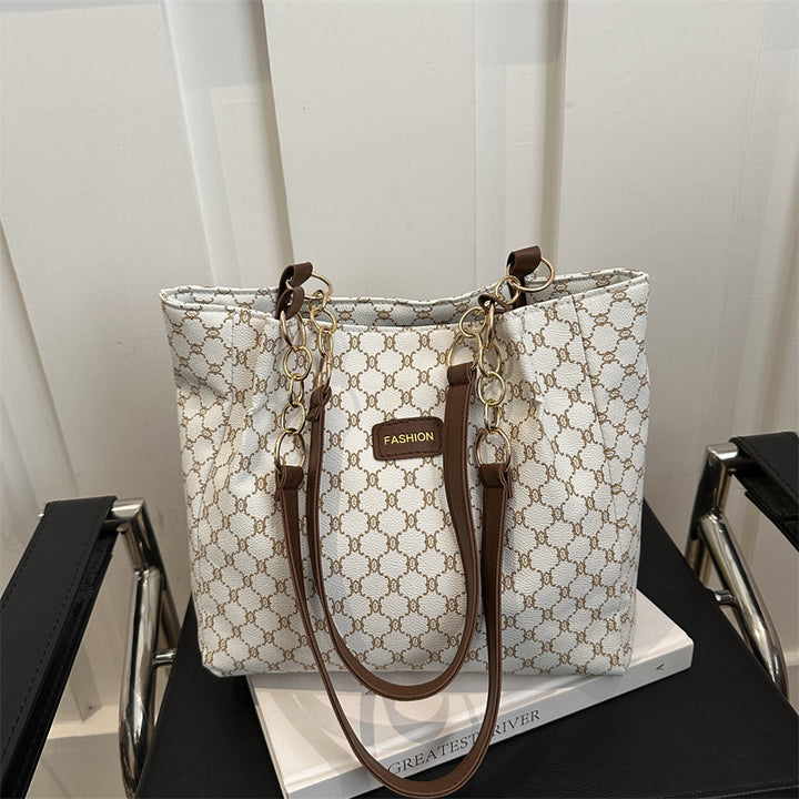 Elegant Patterned Shoulder Tote