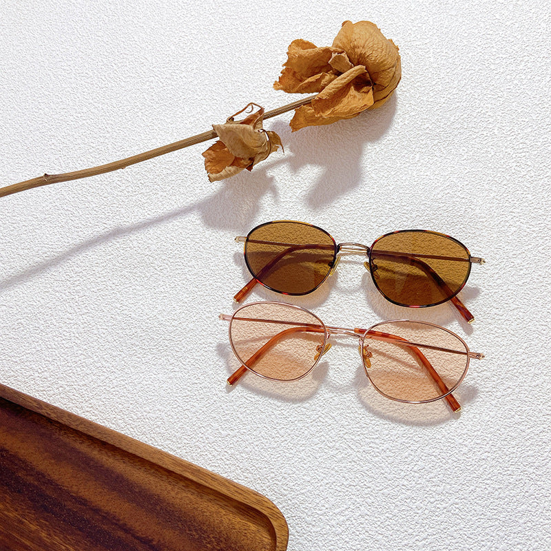 Fashionable Glasses in Elegant Design Kalsten