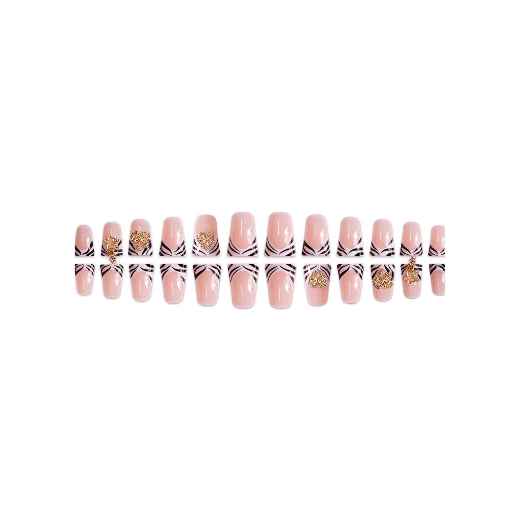 Chic Decorative Nail Enhancements Kalsten