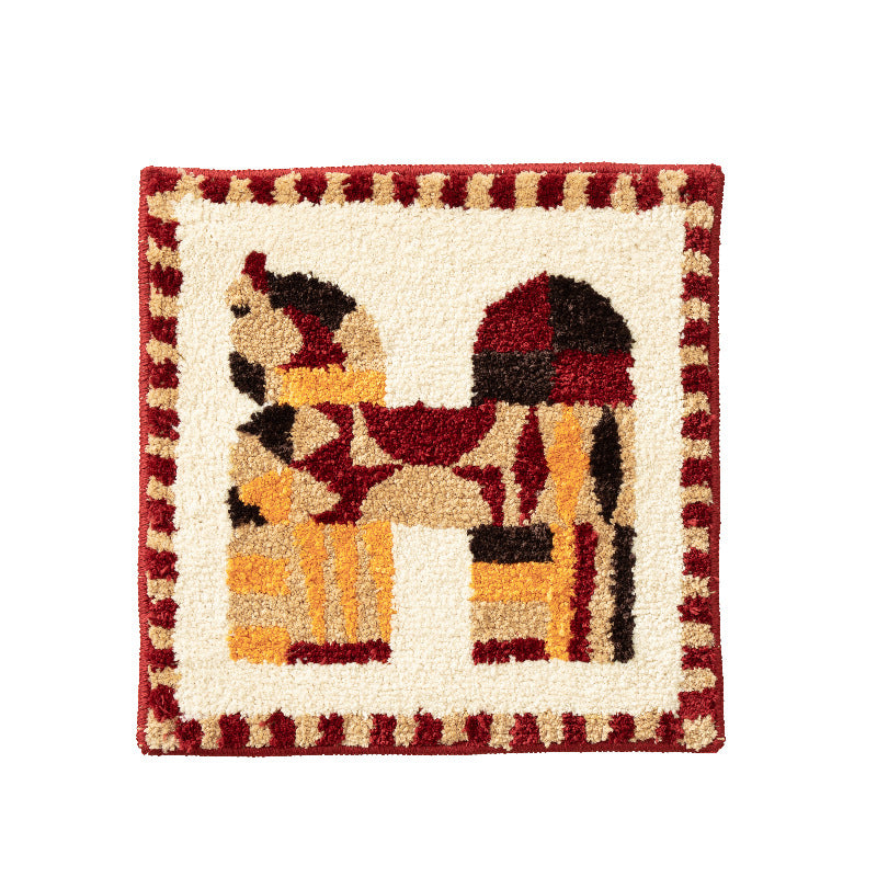 Hand-tufted square decor bath mat with animal motif and non-slip back Kalsten