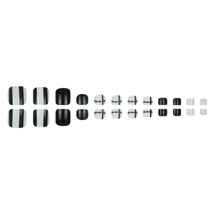 Artistic Geometric Nail Art Kalsten