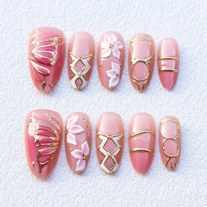 Decorative Floral Elegance Press-On Nail Set