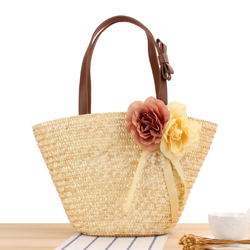 Elegant Straw Bag with Floral Decor Kalsten