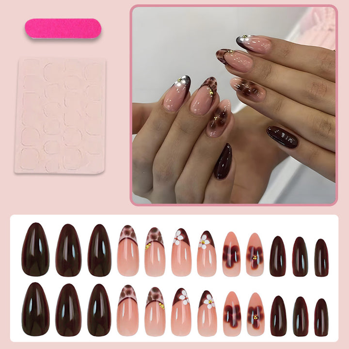 Nail Art Set with elegant and creative designs Kalsten