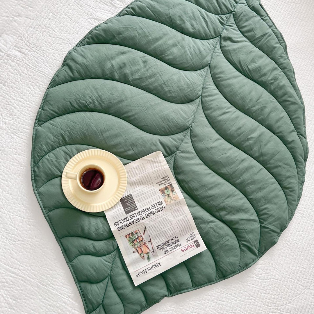 Quilted Leaf-Shaped Cotton Padded Floor Play Mat