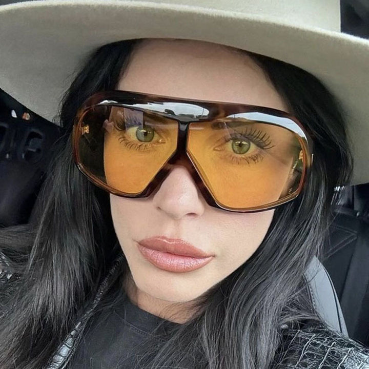 Ladies oversized sunglasses in fashionable tortoiseshell pattern Kalsten