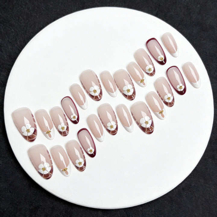 Elegant Floral Design Press-On Nail Enhancements Kalsten