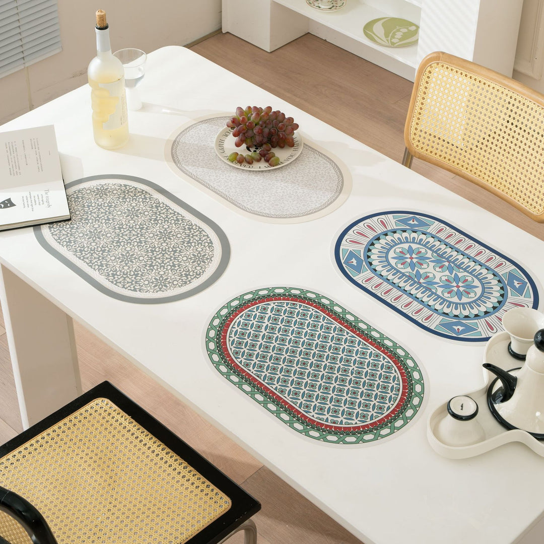 Bath Mat Set with Non-Slip Bottom and Baroque Ornament Pattern