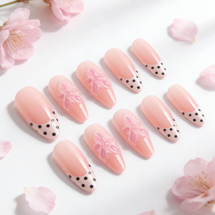 Elegant Floral Press-On Nail Art Kalsten