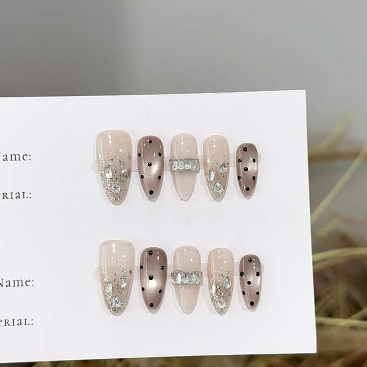 Glamorous Decorative Nail Art Set