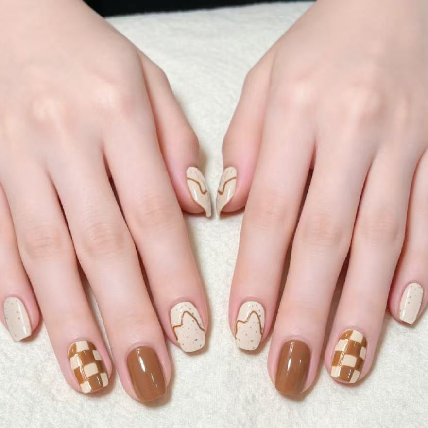 Chic Artistic Nail Design Kalsten