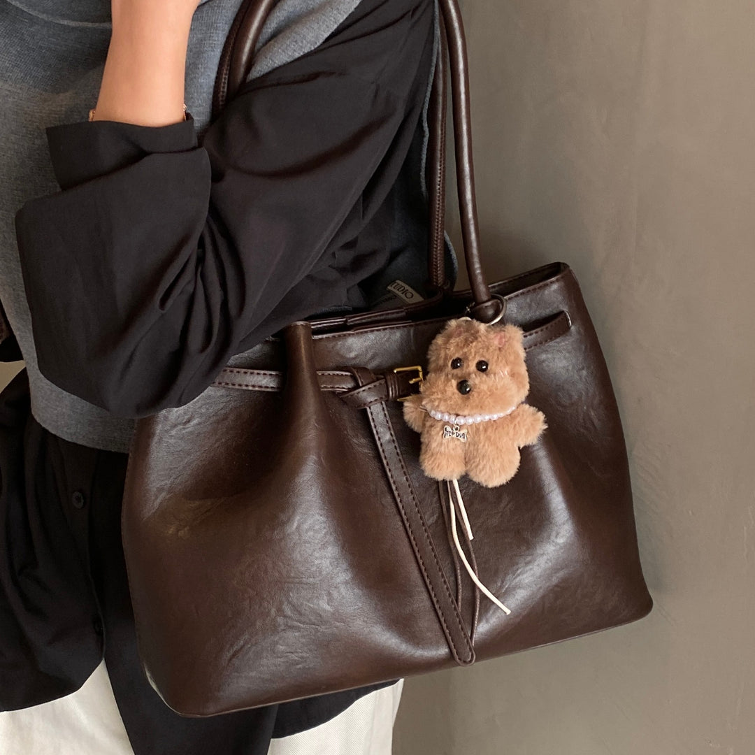 Luxurious Leather Shoulder Tote