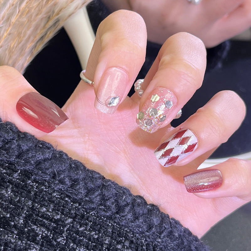 Glamorous Press-On Nail Art Set with Stylish Gemstone Accents Kalsten