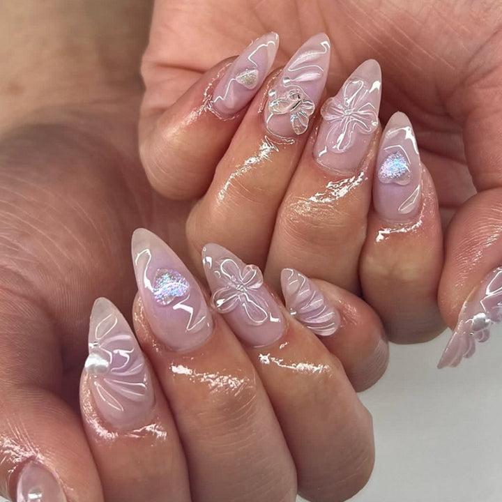 Elegant artificial nails with floral accents Kalsten