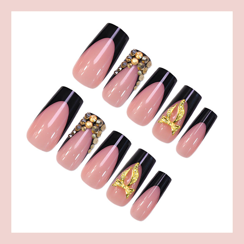 Artificial nail set with elegant gold decoration and stylish black Kalsten