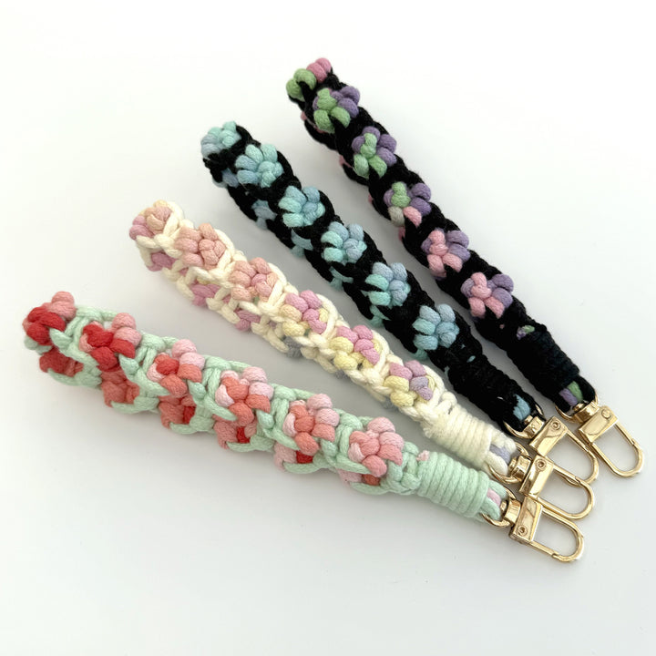 Handcrafted Macrame Keychain Holder Kalsten