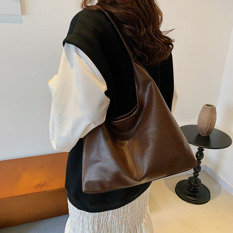 Contemporary Leather Shoulder Bag Kalsten
