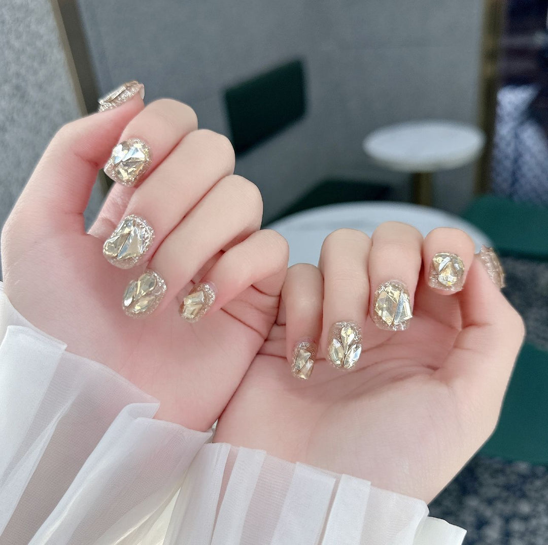 Glamorous Rhinestone Press-On Nails Kalsten