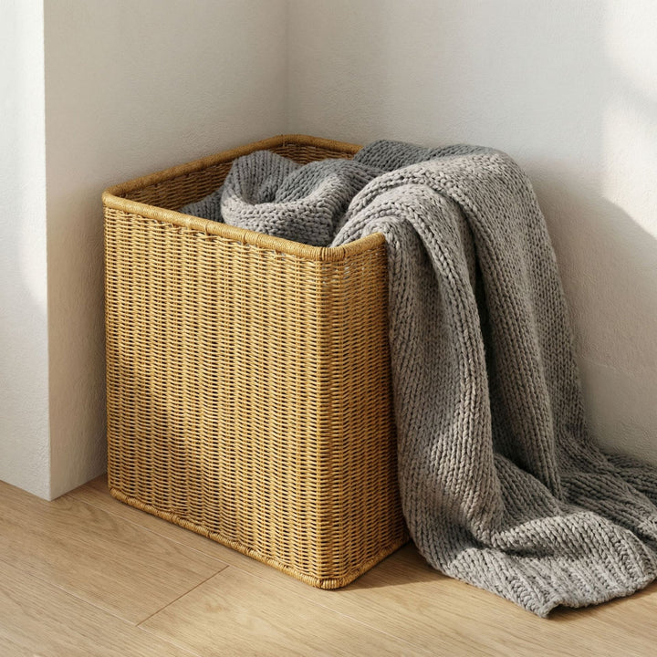 Handwoven storage basket Kalsten
