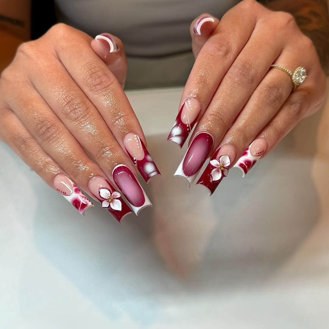 Elegant Floral Nail Art Extensions Kalsten