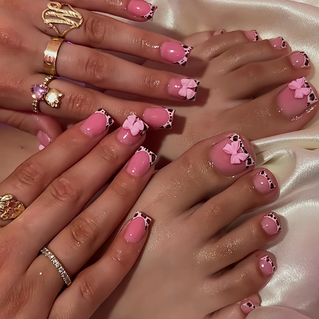 Artistic Nail Set with Bow Accents Kalsten