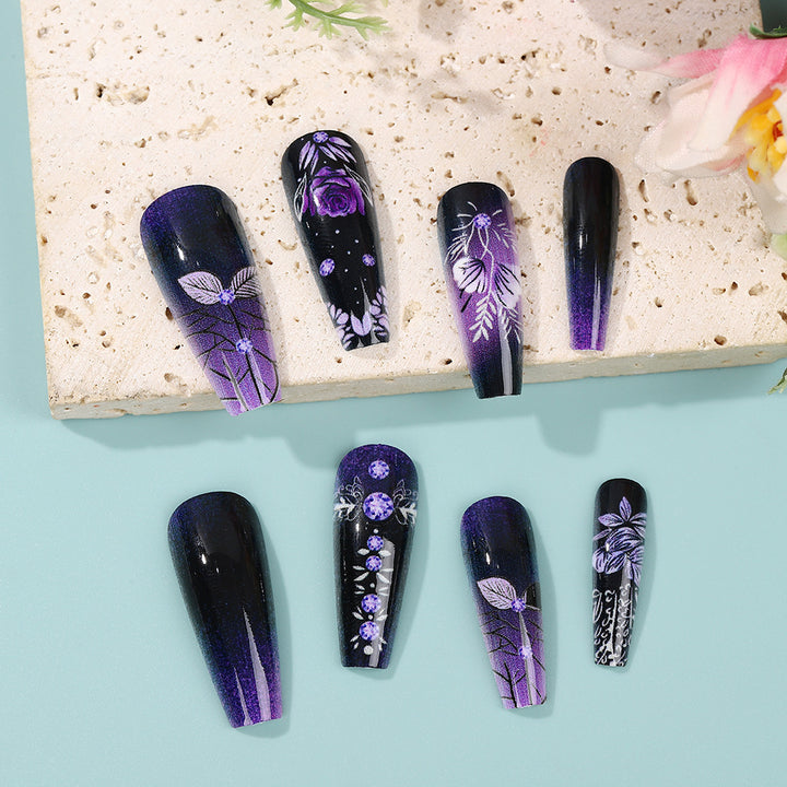 Elegant and creative art nails Kalsten