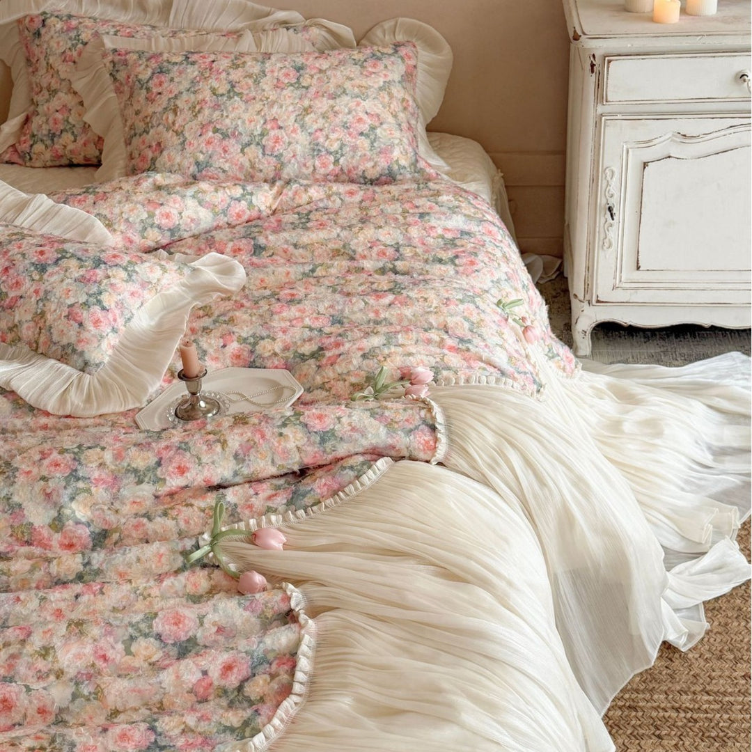Romantic bedding set with pleated ruffle and floral chenille surface