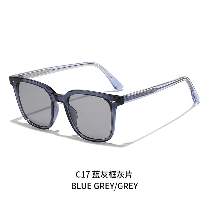 Women stylish sunglasses in elegant tortoise shell design Kalsten