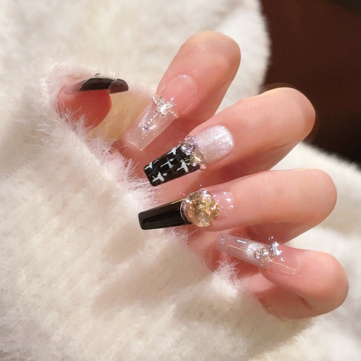 Elegant Floral Design Press-On Nail Extensions Kalsten