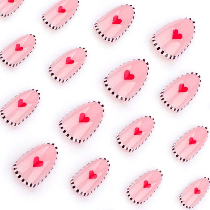Artful Nail Art in Romantic Heart Design Kalsten