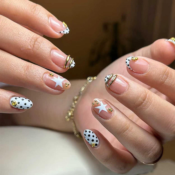 Artistic Seasonal Press-On Nail Set