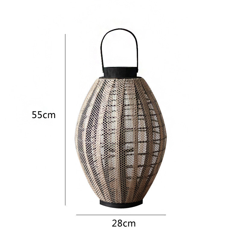 Elegant lantern with metal grid Kalsten