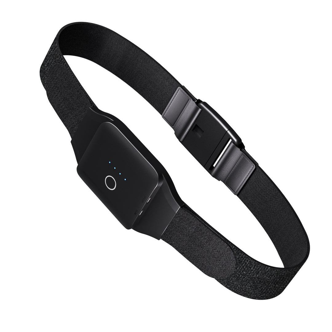 VR headset with integrated cooling technology and high-resolution lenses Kalsten