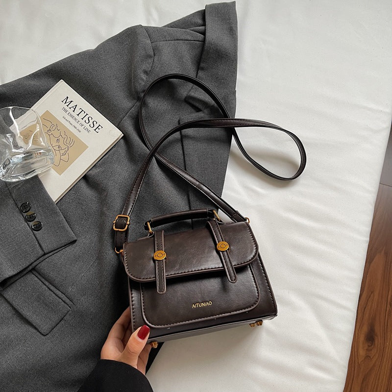 Compact Leather Handbag Kalsten