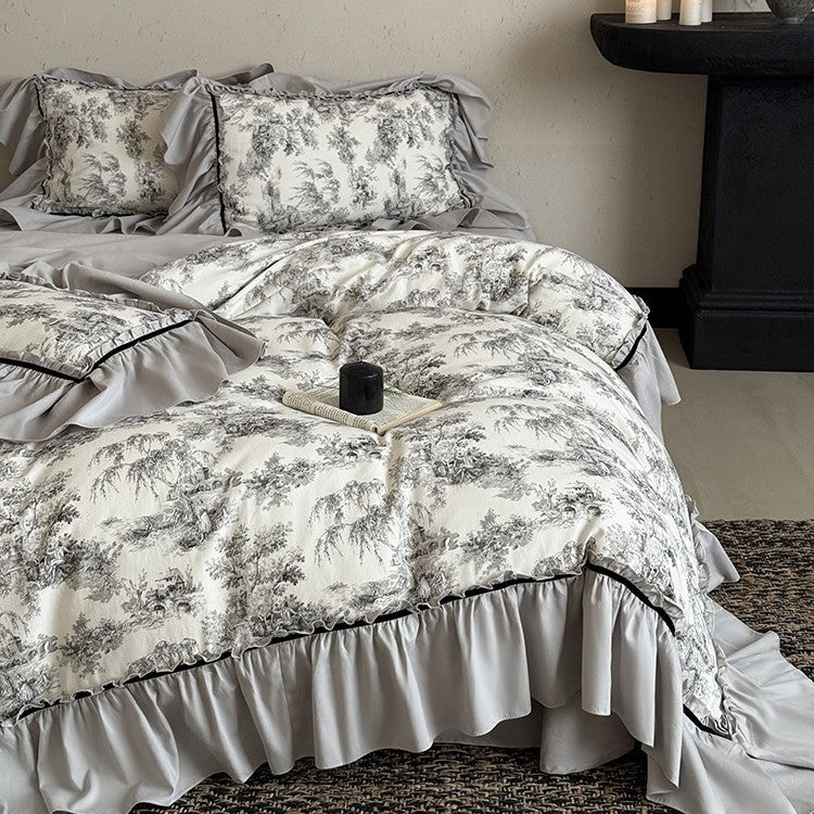 Bedding set in Toile-de-Jouy style with gathered ruffle and decorative trim
