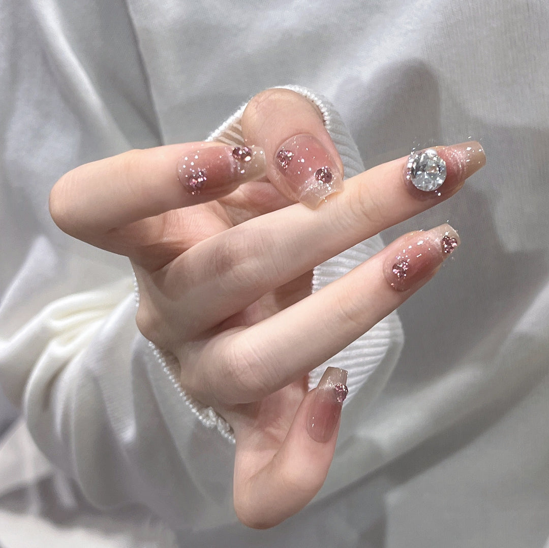 Elegant Rhinestone-Embellished Press-On Nail Art