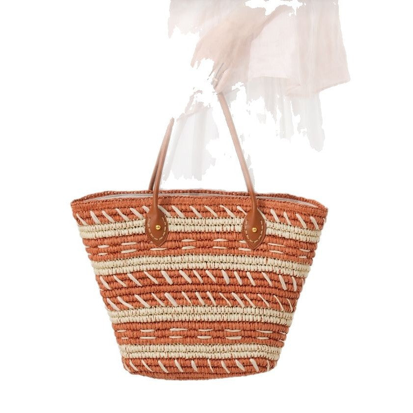 Beach bag made of braided natural material Kalsten