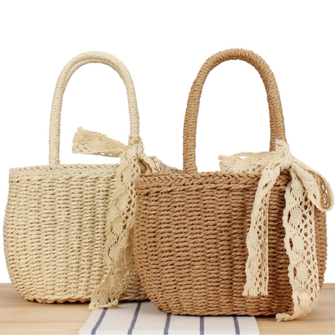 Handcrafted straw bag with elegant lace Kalsten