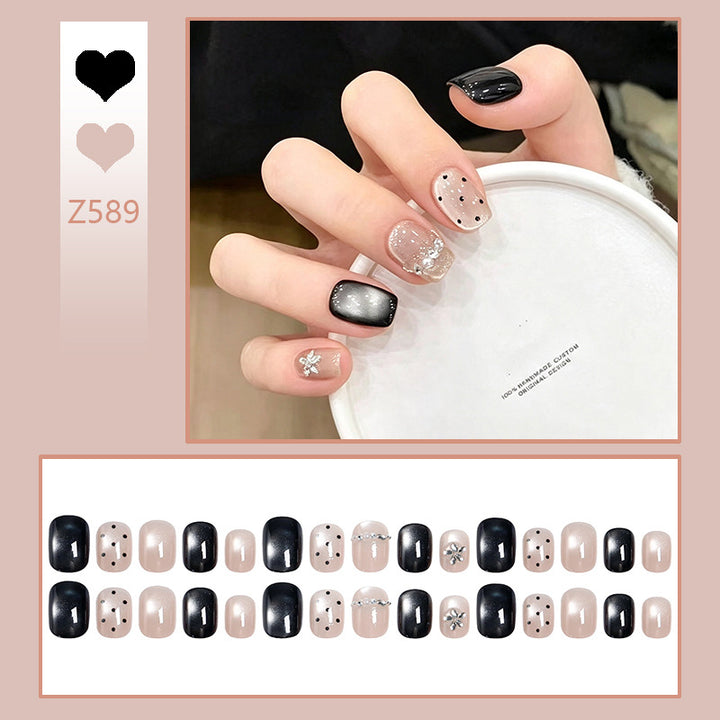 Acrylic nail set with glamorous accents and delicate designs Kalsten