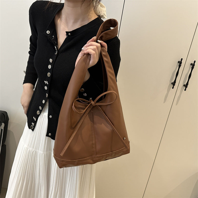 Modern Sling Bag Kalsten