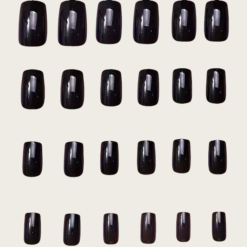 Artificial Nail Set in Shimmering Black Width Kalsten