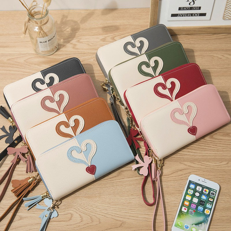 Stylish wallet with heart appliqués Kalsten