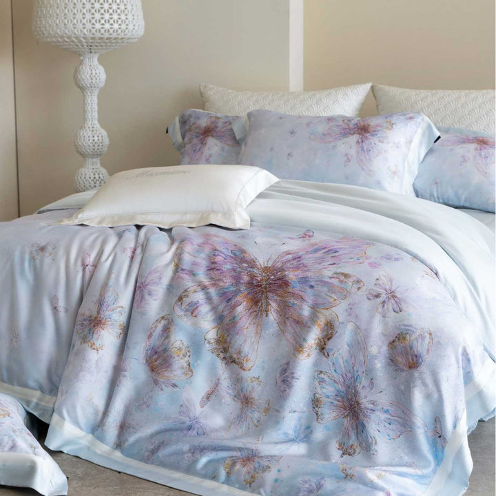 Luxurious cotton satin bedding set with large butterfly print and fine satin piping